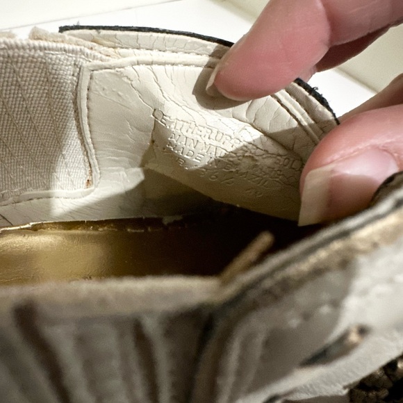 BCBGirls leather Embossed Pointed Toe Western Booties size 6.5 - Picture 6 of 8